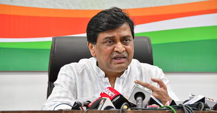 Former Chief Minister Ashok Chavan resigned