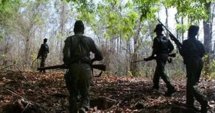 chhattisgarh-major-action-by-security-forces-in-bijapur-6-naxalites-killed-in-encounter