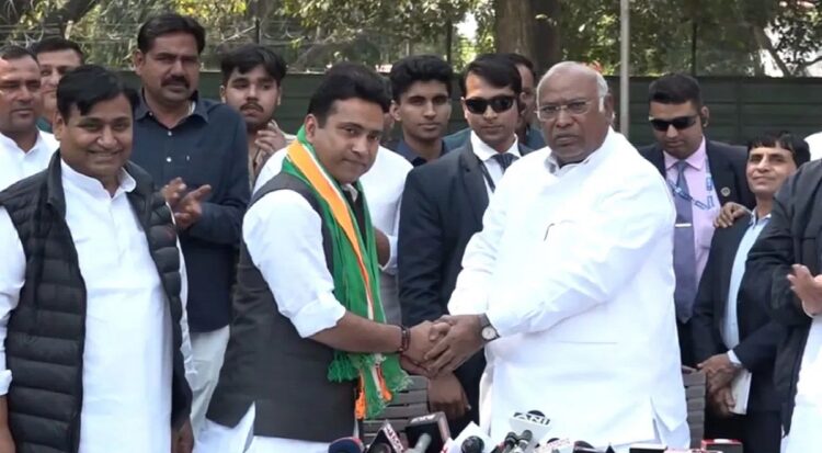 Rahul Kaswan Joined Congress