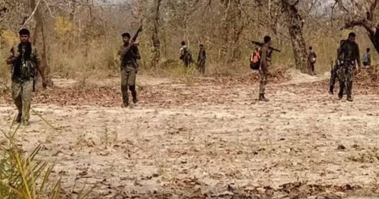 bijapur-naxalites-encounter-four-naxalites-killed-seven-injured