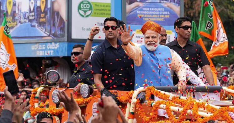 pm-modi-road-show-in-jabalpur