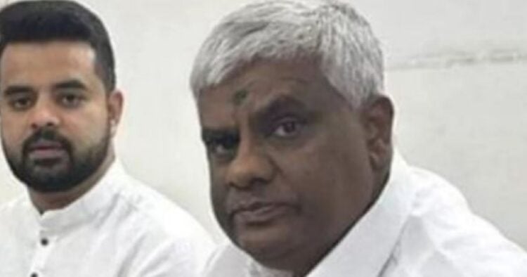 hd-revanna-did-not-get-relief-court-sent-him-to-judicial-custody-till-may-14-for-questioning-in-the-kidnapping-case