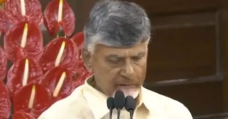 chandrababu-naidu-said-narendra-modi-is-the-right-leader-at-the-right-time