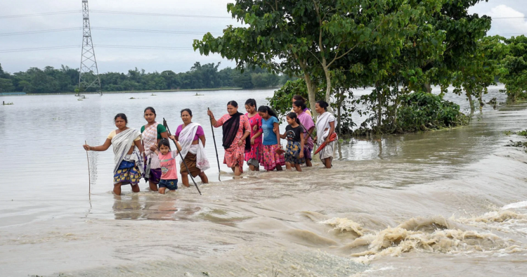 असम, बिहार. उत्तराखंड और हिमाचल प्रदेश में बाढ़ से जनजीवन प्रभावित