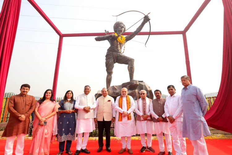 Amit Shah Amit Shah unveils the statue of Lord Birsa Munda