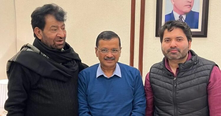 केजरीवाल ने मटिया महल सीट पर बदला उम्मीदवार