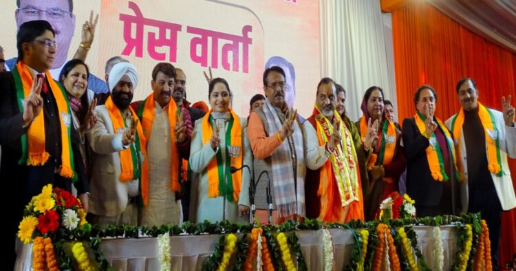 घोंडा से विधायक रहे श्रीदत्त शर्मा BJP में शामिल