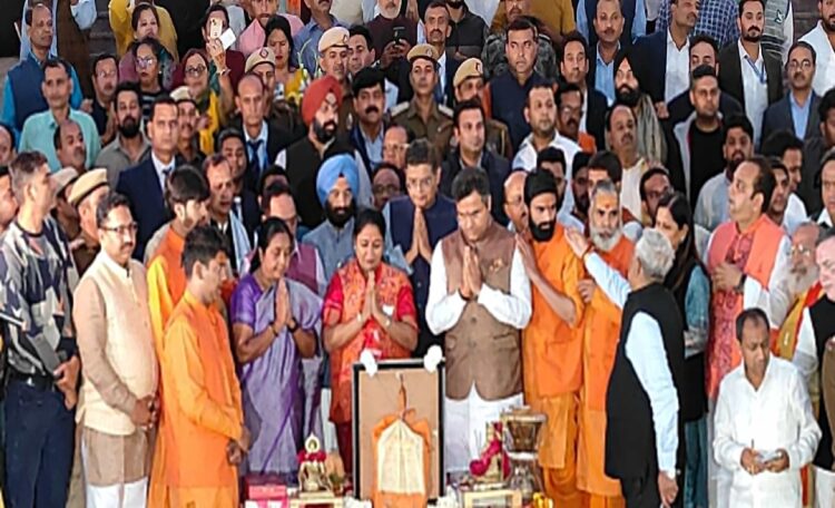 CM Rekha Gupta Joined Yamuna Aarti