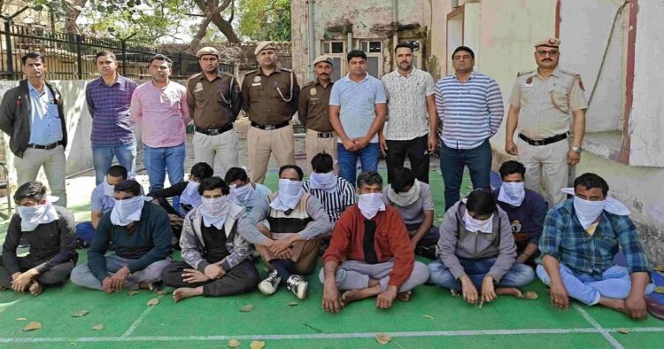 दिल्ली पुलिस ने 24 बांग्लादेशी रोहिंग्याओं को किया गिरफ्तार